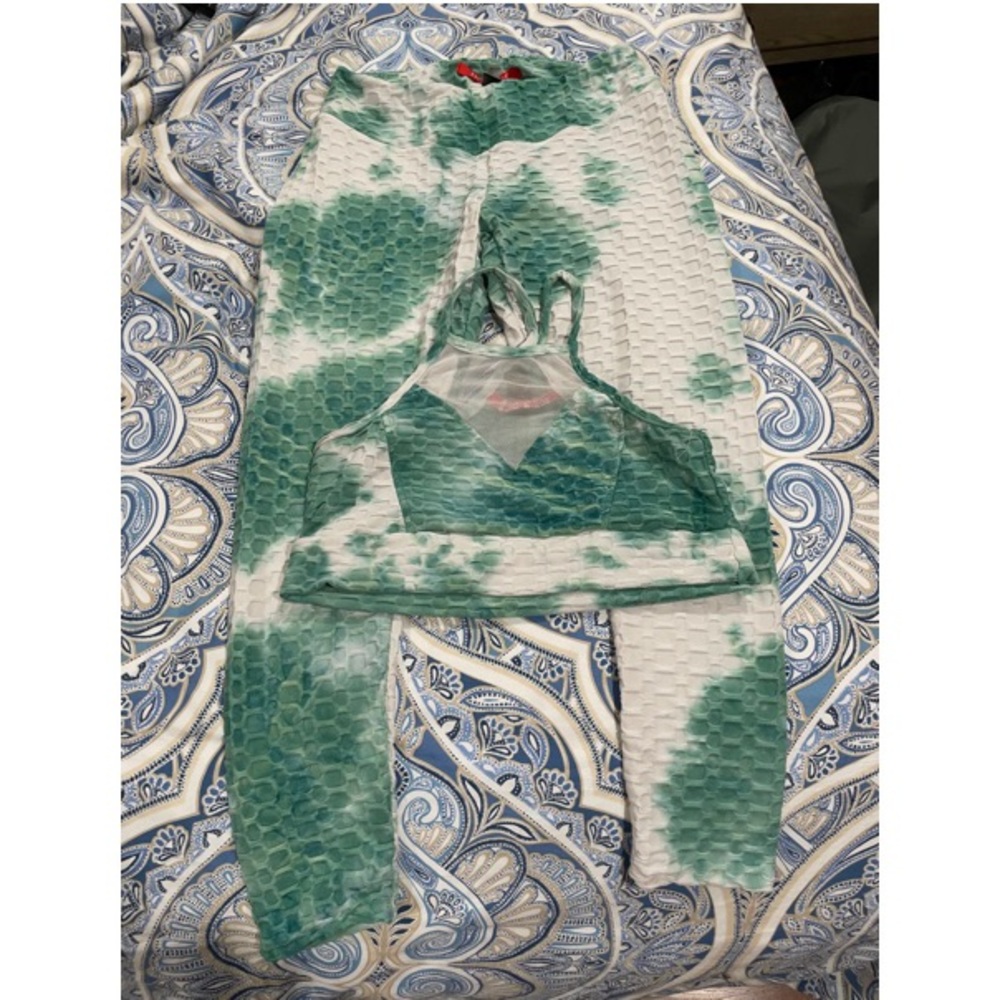 Fashion nova workout size size XL